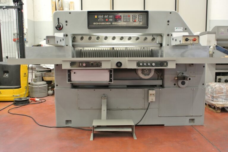 Tagliacarte Schneider 115 MC2