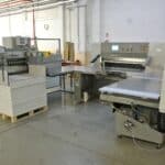 linea-di-taglio-polar-con-tagliacarte-137-e-pareggiatore-ra-4-scarico-tr-130-el_9532