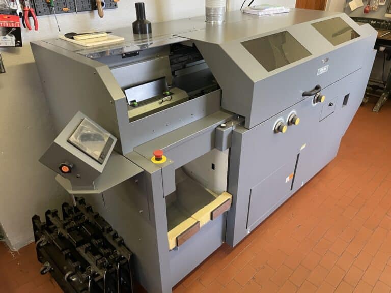 Brossuratrice Duplo DPB-500 automatica