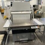 linea-di-taglio-polar-con-tagliacarte-137-x-elevatore-lw-1000-4-pareggiatore-ra-4-e-scarico-tr-130-er-4_14633
