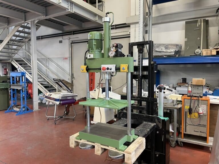 Pressa idraulica MC FM90